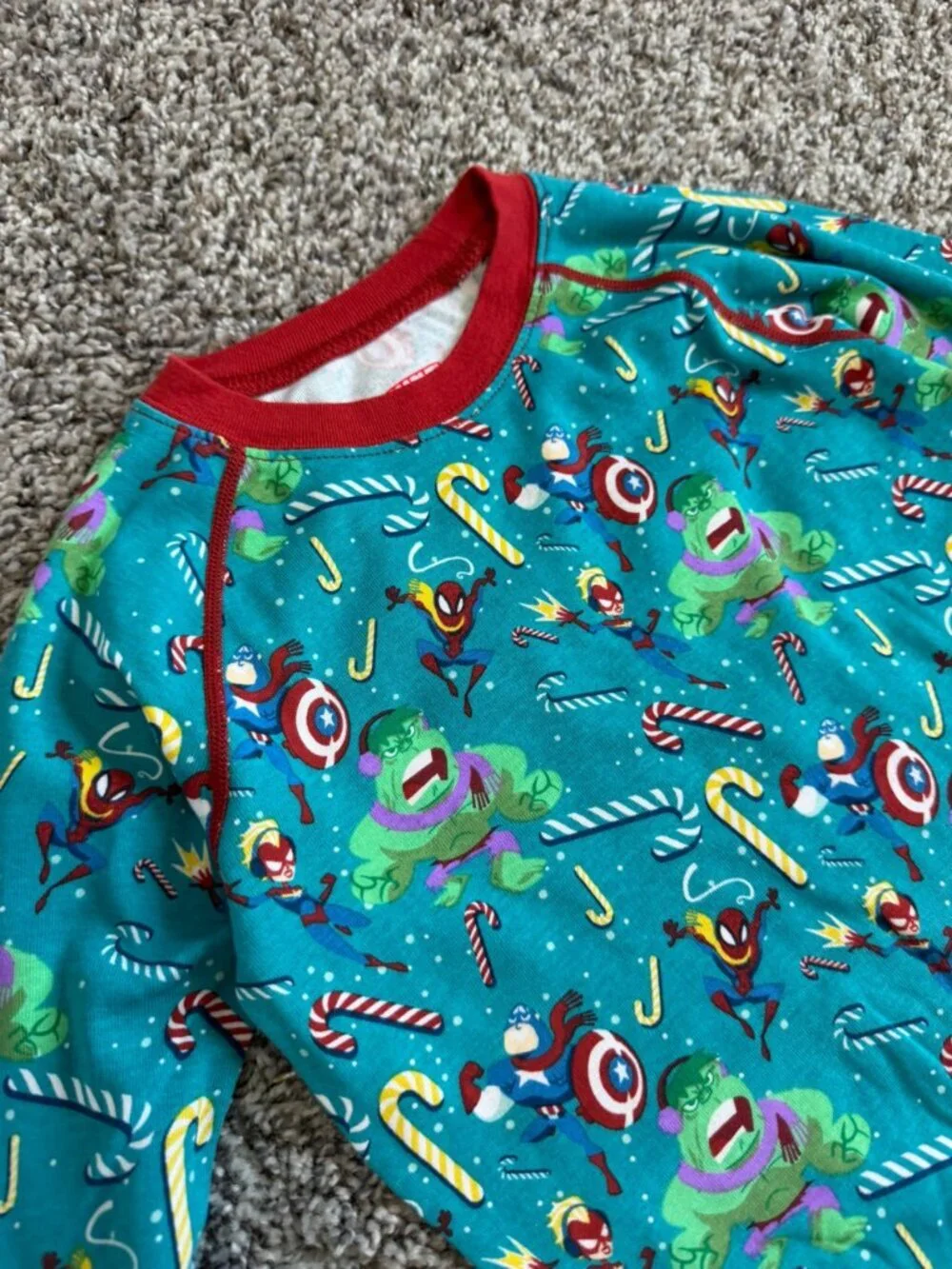 MARVEL Long Sleeve Crew Neck Christmas Holiday Pajama Set Boy's Size 10